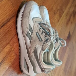 Reebok White and Tan Athletic Shoes